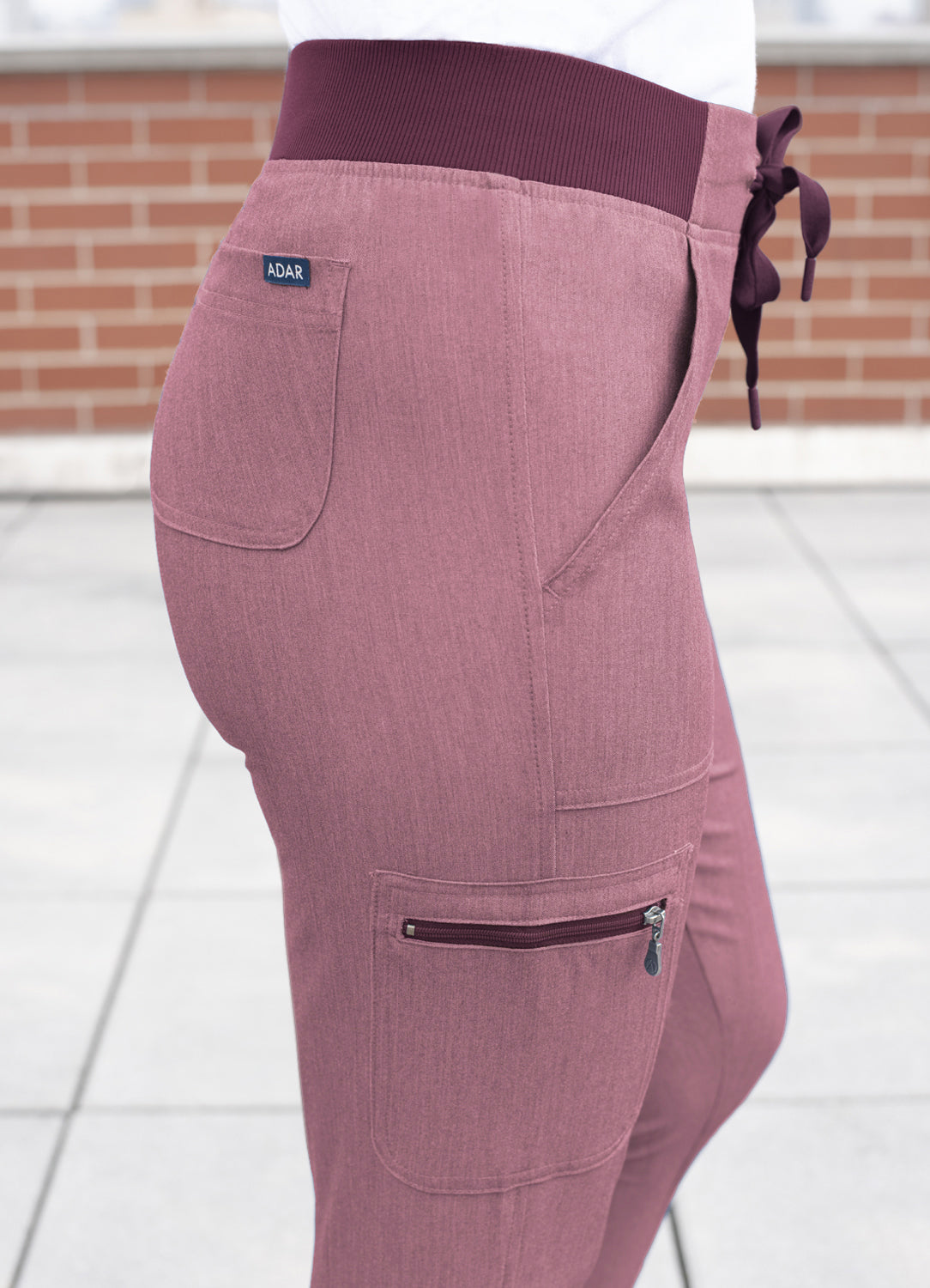 ADAR Pro Women's Ultimate Yoga Jogger Pant (P7104)
